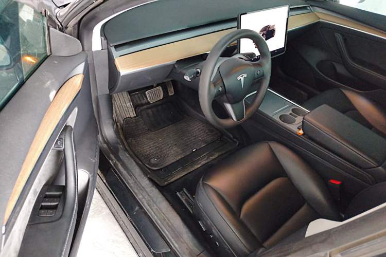 Used Tesla Model 3 2022 Rear-Wheel-Drive Version Driver Seat