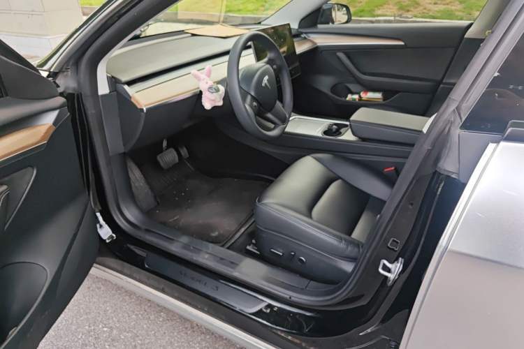 Used Tesla Model 3 2022 Rear-Wheel-Drive Version Driver Seat