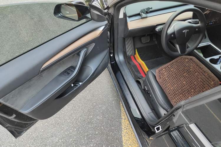 Used Tesla Model 3 2022 Rear-Wheel-Drive Version Driver Seat