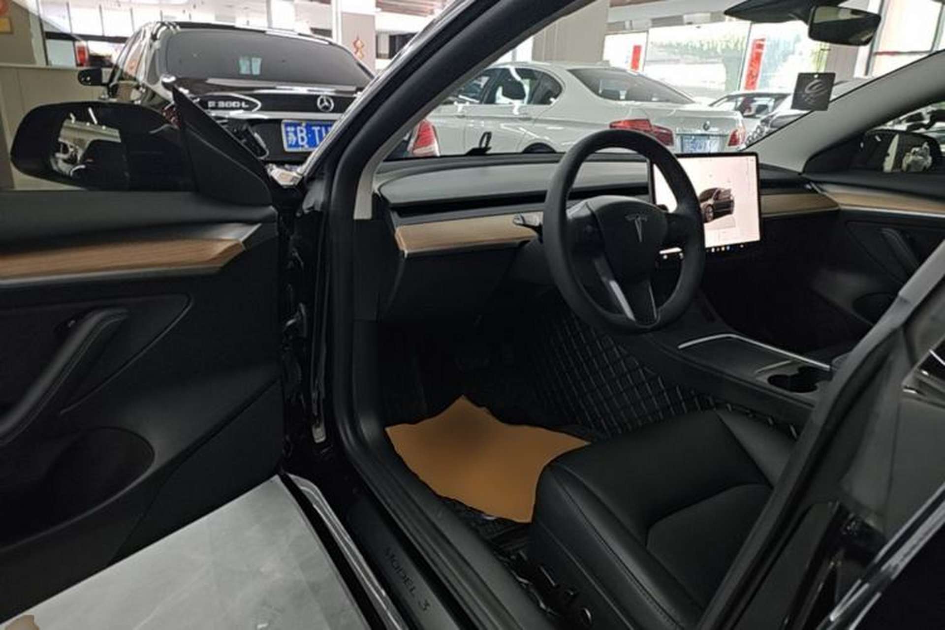 Used Tesla Model 3 2022 Rear-Wheel-Drive Version Driver Seat
