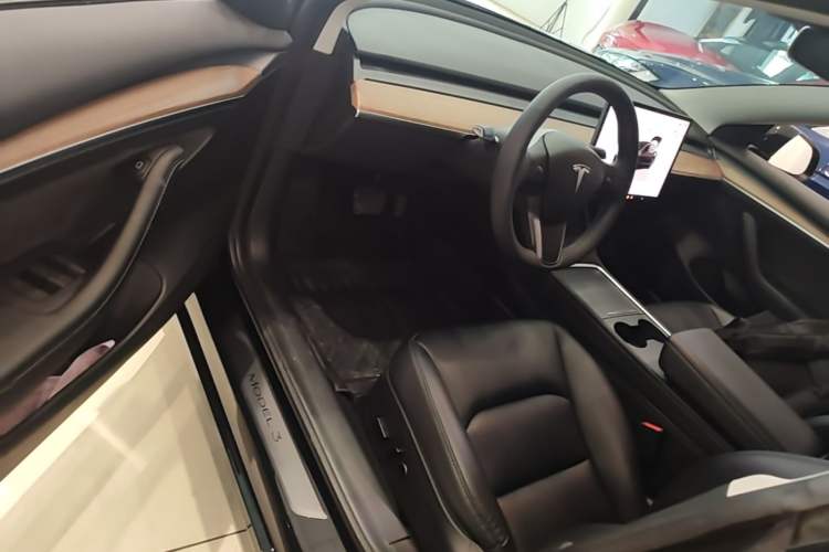 Used Tesla Model 3 2022 Rear-Wheel-Drive Version Driver Seat