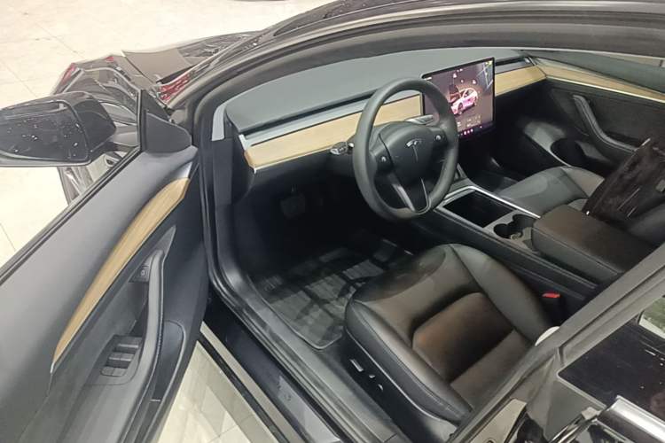 Used Tesla Model 3 2022 Rear-Wheel-Drive Version Driver Seat