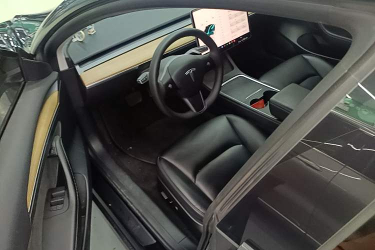 Used Tesla Model 3 2022 Rear-Wheel-Drive Version Driver Seat