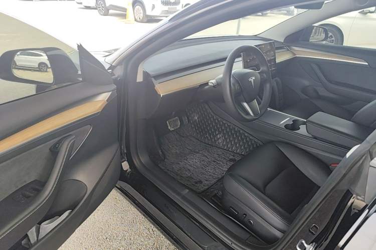 Used Tesla Model 3 2022 Rear-Wheel-Drive Version Driver Seat