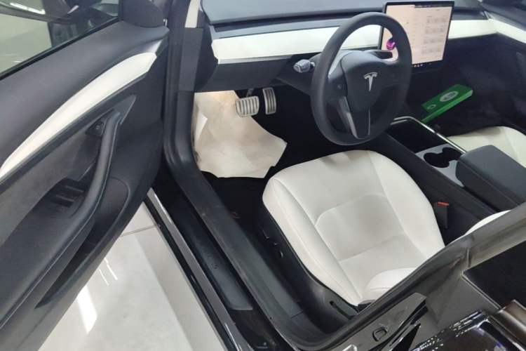 Used Tesla Model 3 2022 Performance High-Performance All-Wheel-Drive Version Driver Seat