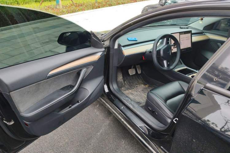Used Tesla Model 3 2022 Rear-Wheel-Drive Version Driver Seat