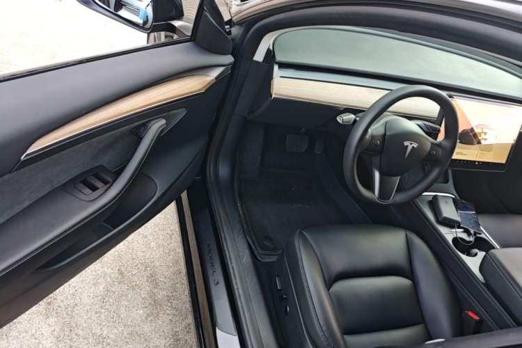 Used Tesla Model 3 2022 Rear-Wheel-Drive Version Driver Seat