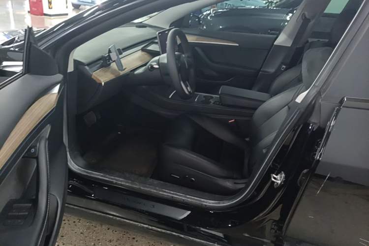 Used Tesla Model 3 2022 Rear-Wheel-Drive Version Driver Seat