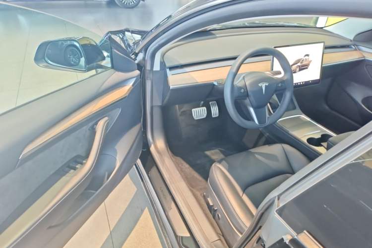 Used Tesla Model 3 2022 Performance High-Performance All-Wheel-Drive Version Driver Seat