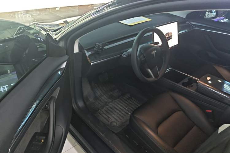 Used Tesla Model 3 2022 Rear-Wheel-Drive Version Driver Seat