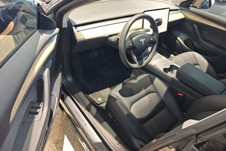 Used Tesla Model 3 2022 Rear-Wheel-Drive Version Driver Seat