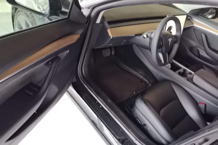 Used Tesla Model 3 2022 Rear-Wheel-Drive Version Driver Seat