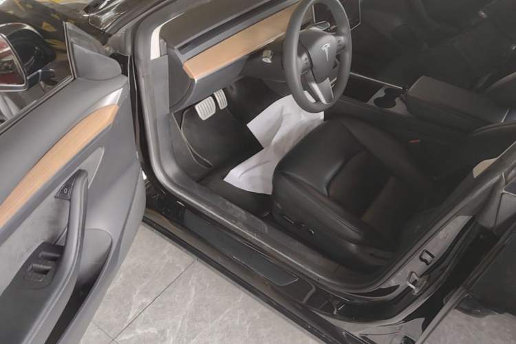 Used Tesla Model 3 2022 Performance High-Performance All-Wheel-Drive Version Driver Seat
