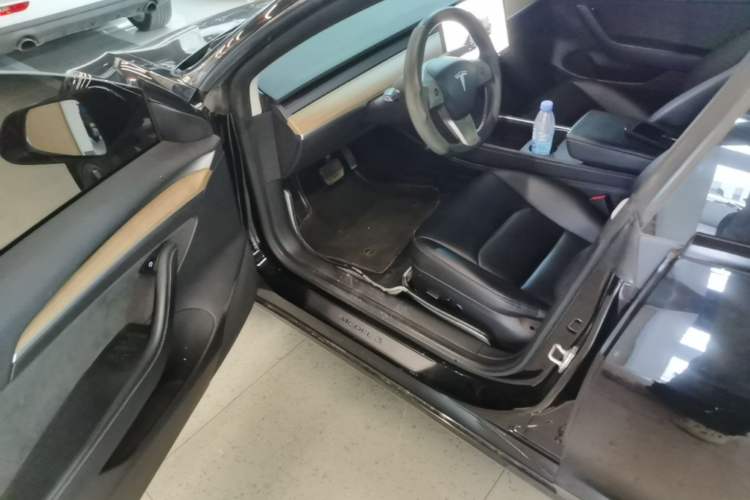 Used Tesla Model 3 2022 Rear-Wheel-Drive Version Driver Seat