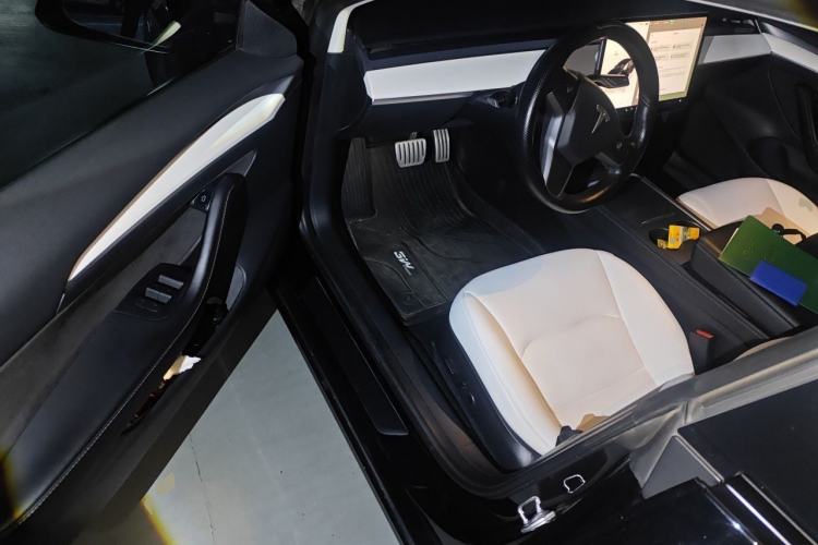 Used Tesla Model 3 2022 Performance High-Performance All-Wheel-Drive Version Driver Seat