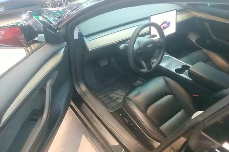 Used Tesla Model 3 2022 Rear-Wheel-Drive Version Driver Seat