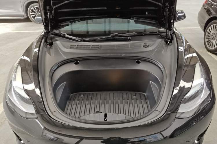 Used Tesla Model 3 2022 Rear-Wheel-Drive Version Engine Bay