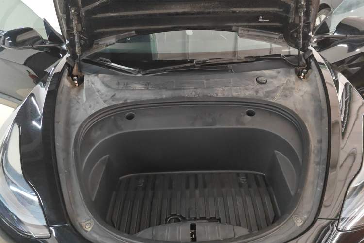 Used Tesla Model 3 2022 Rear-Wheel-Drive Version Engine Bay