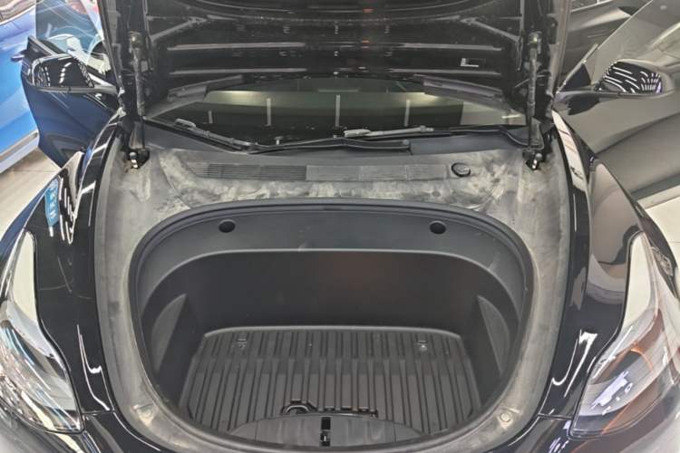 Used Tesla Model 3 2022 Rear-Wheel-Drive Version Engine Bay