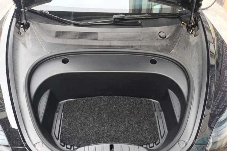 Used Tesla Model 3 2022 Rear-Wheel-Drive Version Engine Bay