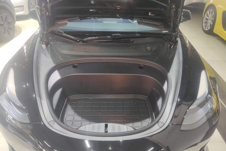 Used Tesla Model 3 2022 Rear-Wheel-Drive Version Engine Bay