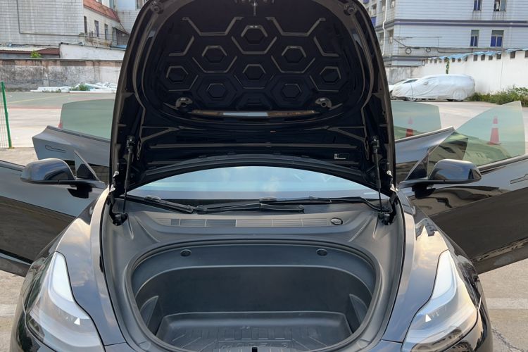 Used Tesla Model 3 2022 Rear-Wheel-Drive Version Engine Bay