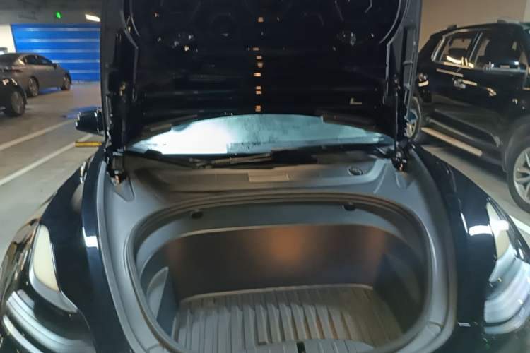 Used Tesla Model 3 2022 Rear-Wheel-Drive Version Engine Bay