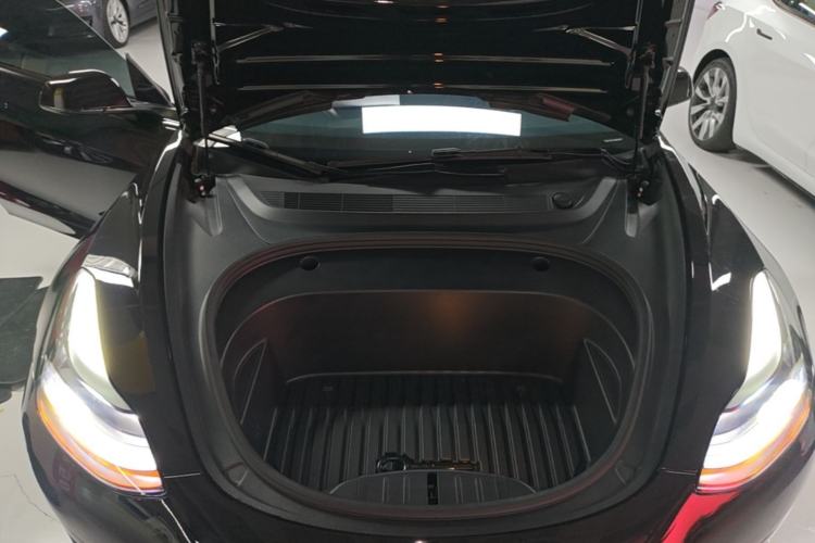 Used Tesla Model 3 2022 Rear-Wheel-Drive Version Engine Bay
