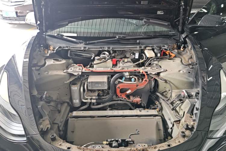 Used Tesla Model 3 2022 Performance High-Performance All-Wheel-Drive Version Engine Bay
