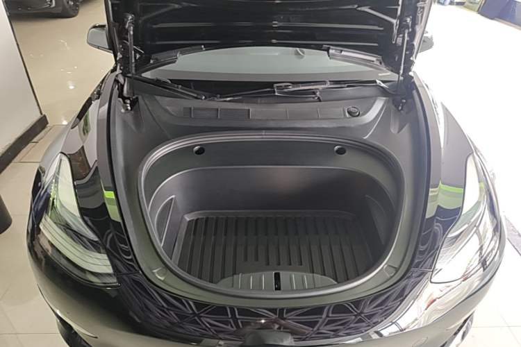 Used Tesla Model 3 2022 Performance High-Performance All-Wheel-Drive Version Engine Bay