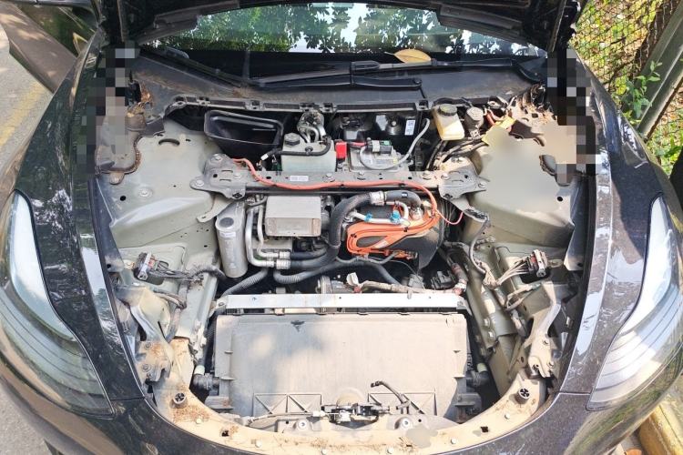 Used Tesla Model 3 2022 Rear-Wheel-Drive Version Engine Bay
