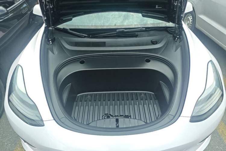 Used Tesla Model 3 2022 Rear-Wheel-Drive Version Engine Bay