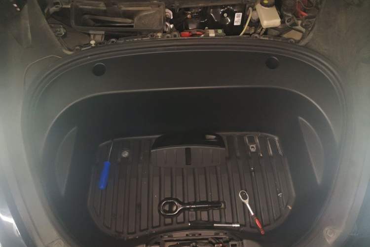 Used Tesla Model 3 2022 Rear-Wheel-Drive Version Engine Bay