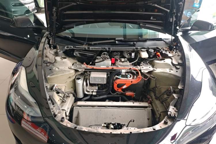 Used Tesla Model 3 2022 Rear-Wheel-Drive Version Engine Bay