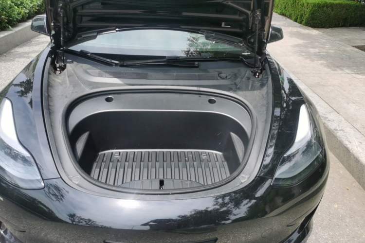 Used Tesla Model 3 2022 Rear-Wheel-Drive Version Engine Bay