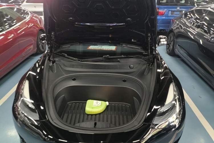 Used Tesla Model 3 2022 Rear-Wheel-Drive Version Engine Bay