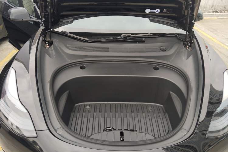 Used Tesla Model 3 2022 Rear-Wheel-Drive Version Engine Bay