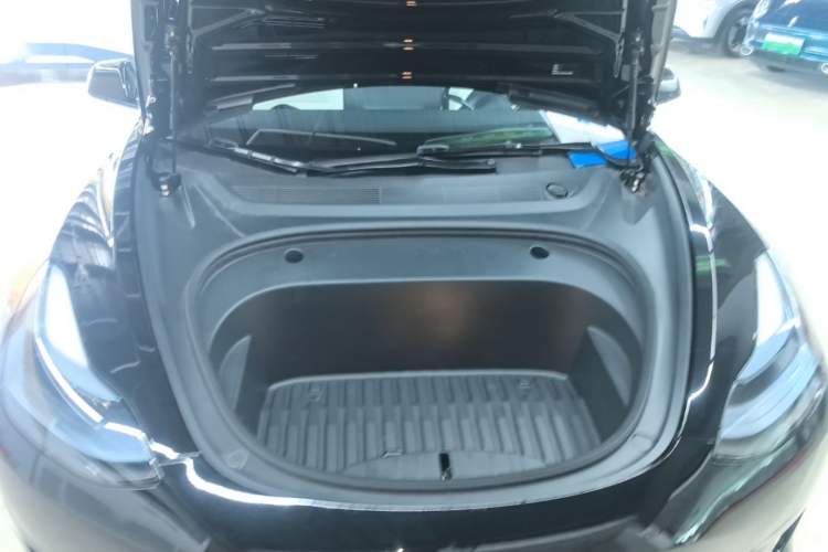 Used Tesla Model 3 2022 Rear-Wheel-Drive Version Engine Bay
