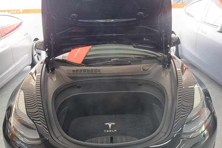 Used Tesla Model 3 2022 Rear-Wheel-Drive Version Engine Bay