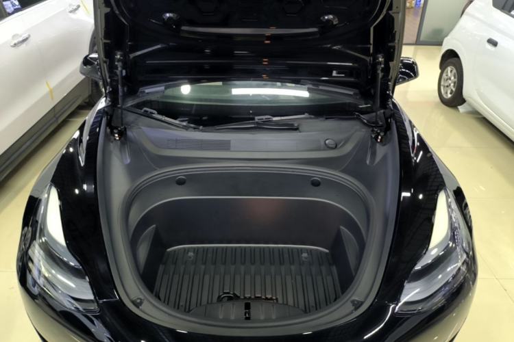 Used Tesla Model 3 2022 Rear-Wheel-Drive Version Engine Bay