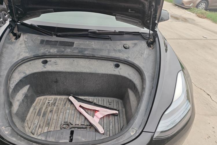 Used Tesla Model 3 2022 Rear-Wheel-Drive Version Engine Bay Left