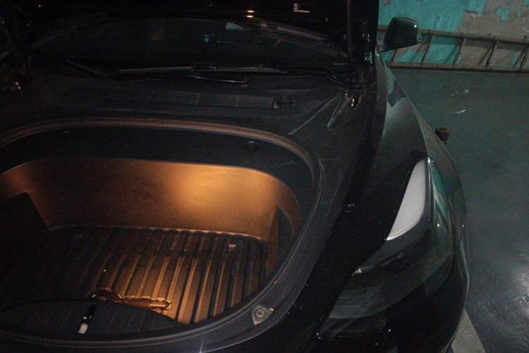 Used Tesla Model 3 2022 Rear-Wheel-Drive Version Engine Bay Left