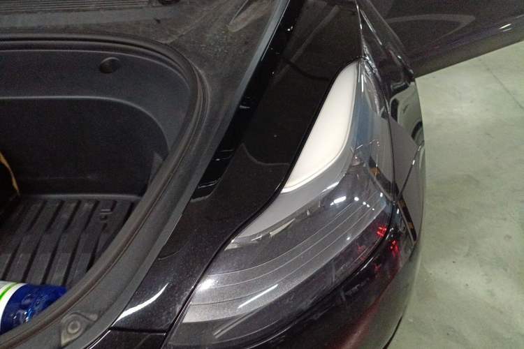 Used Tesla Model 3 2022 Rear-Wheel-Drive Version Engine Bay Left