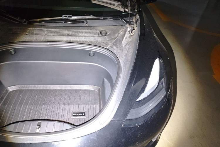 Used Tesla Model 3 2022 Rear-Wheel-Drive Version Engine Bay Left