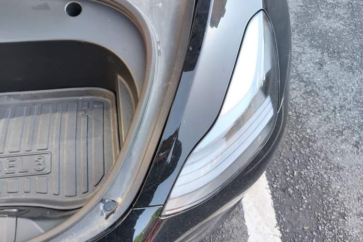 Used Tesla Model 3 2022 Rear-Wheel-Drive Version Engine Bay Left
