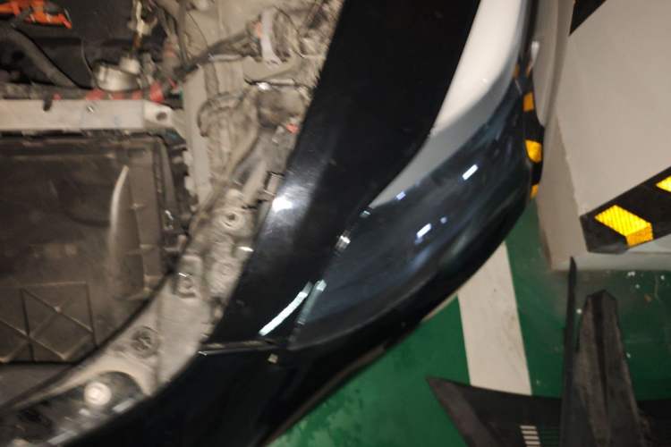 Used Tesla Model 3 2022 Rear-Wheel-Drive Version Engine Bay Left