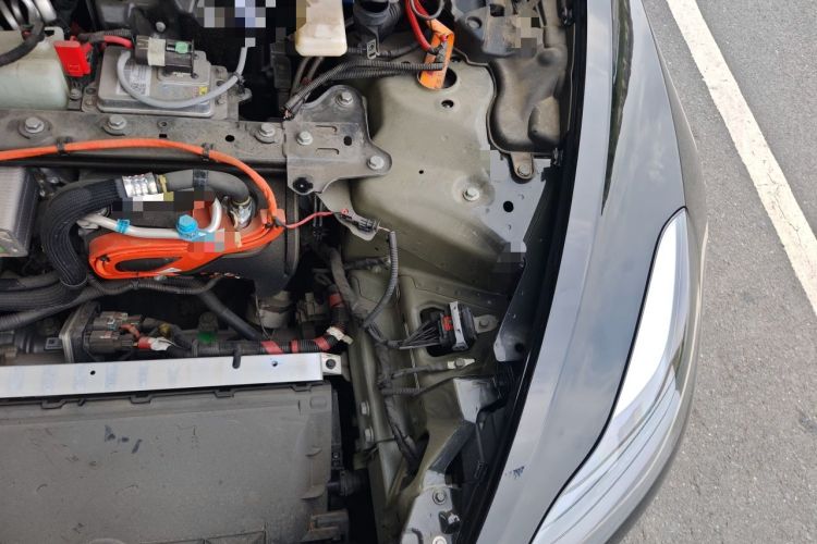 Used Tesla Model 3 2022 Rear-Wheel-Drive Version Engine Bay Left
