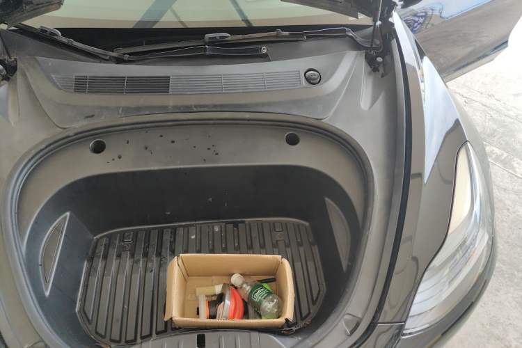Used Tesla Model 3 2022 Performance High-Performance All-Wheel-Drive Version Engine Bay Left