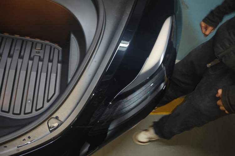 Used Tesla Model 3 2022 Rear-Wheel-Drive Version Engine Bay Left