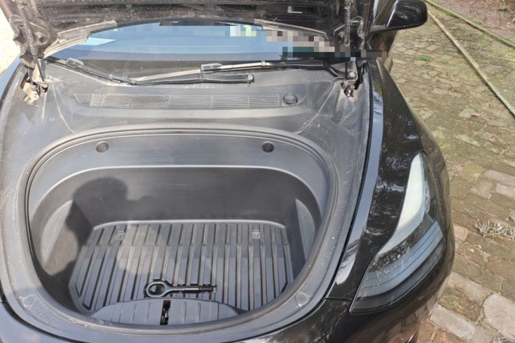 Used Tesla Model 3 2022 Rear-Wheel-Drive Version Engine Bay Left